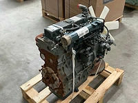 Kubota v2203 dieselmotor - afbeelding 2 van  7