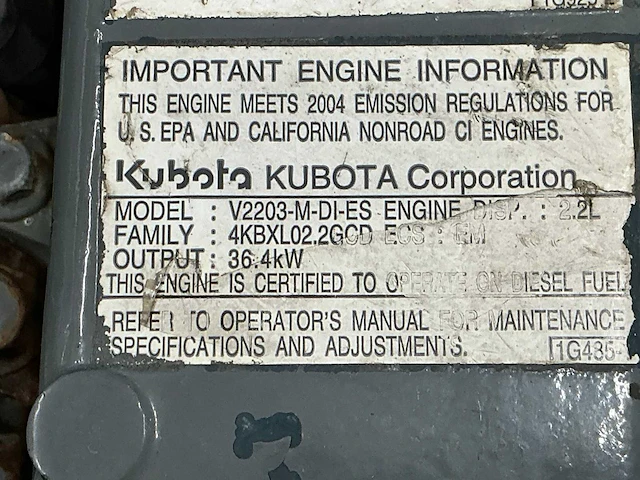 Kubota v2203 dieselmotor - afbeelding 6 van  7