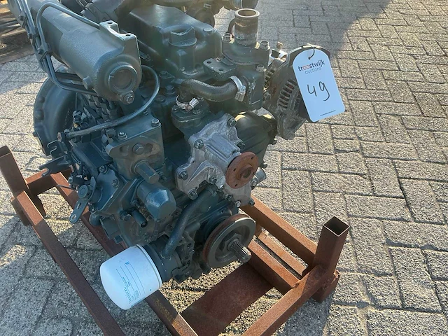 Kubota v2403-m-t-eu4 dieselmotor - afbeelding 5 van  6