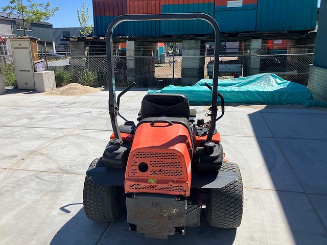 Kubota zd326 zero turn zitmaaier - afbeelding 1 van  2