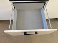 Kuchendirect - keuken met siemens apparatuur - afbeelding 3 van  35