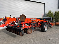 Kuhn - 2017 - performer 3000 - schijveneg met zaaibak - afbeelding 4 van  11