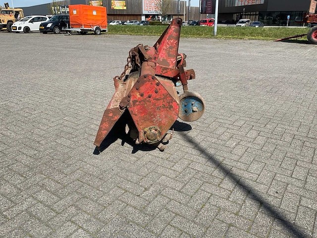 Kuhn - frees - afbeelding 8 van  8