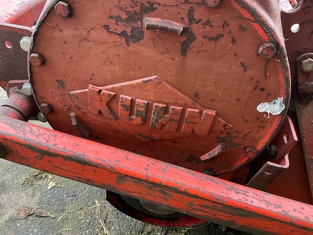 Kuhn el100 grondfrees - afbeelding 8 van  17