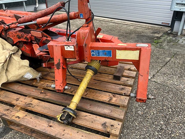 Kuhn fc 240 p schijvenmaaier met kneuzer - afbeelding 13 van  13