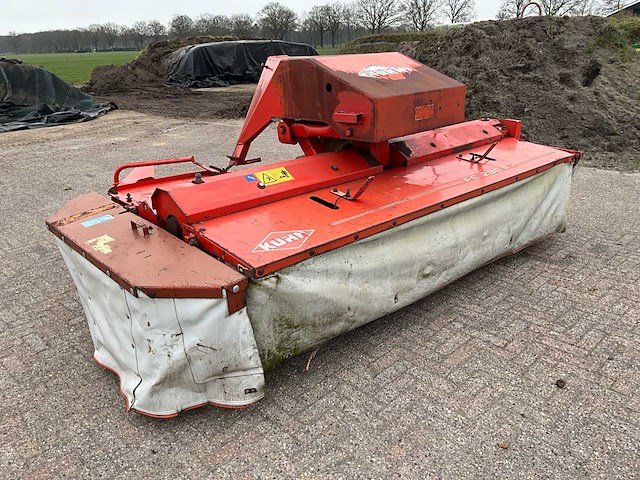 Kuhn fc280f frontmaaier met kneuzer - afbeelding 3 van  16