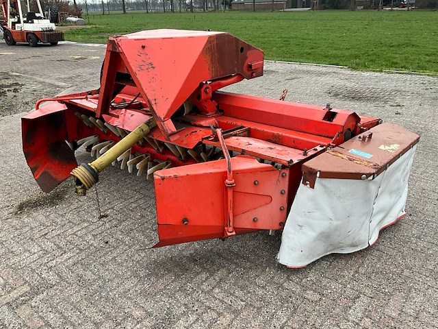 Kuhn fc280f frontmaaier met kneuzer - afbeelding 10 van  14