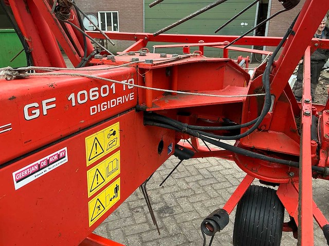 Kuhn gf10601 hooischudder - afbeelding 8 van  25