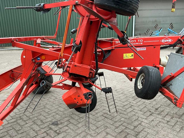 Kuhn gf10601 hooischudder - afbeelding 9 van  25