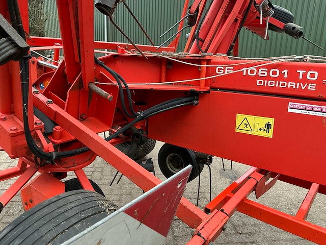 Kuhn gf10601 hooischudder - afbeelding 11 van  25