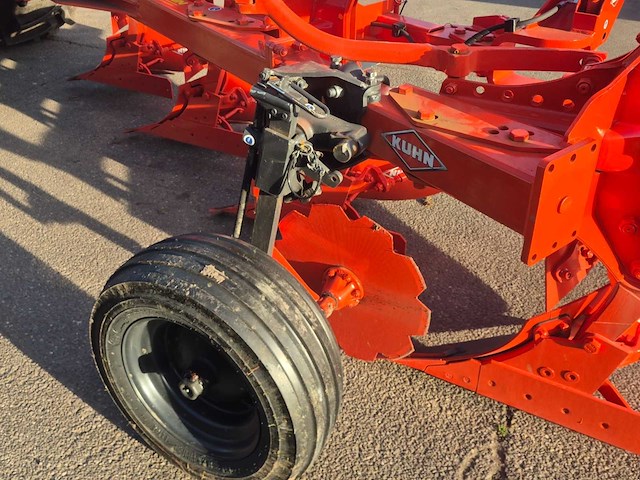 Kuhn multi-master 113 4-schaar hydraulische wentelploeg – nieuw/ongebruikt - afbeelding 8 van  10
