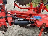 Kuhn vari-master 4-schaar wentelploeg - afbeelding 5 van  13