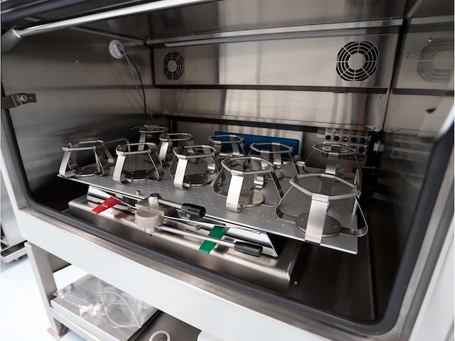 Kuhner isf1-zc peltier dubbele stapel laboratoriumshaker - afbeelding 3 van  6