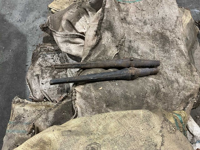 Kuilhapper/grasvork tanden - afbeelding 1 van  2