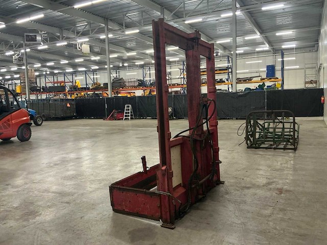 Kuilsnijder - afbeelding 6 van  9