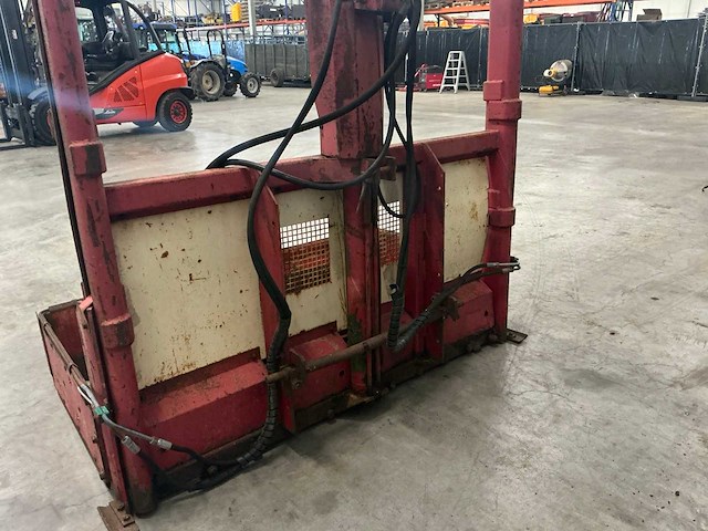 Kuilsnijder - afbeelding 7 van  9