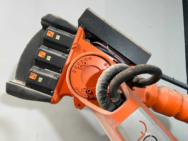 Kuka - 2001 - kr 150l 150sp/2 - uitnamerobot - afbeelding 10 van  15