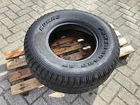 Kumho powerguard at 31x10.50r15lt band