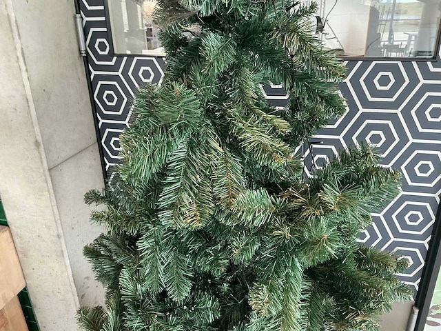 Kunst kerstboom - afbeelding 3 van  3