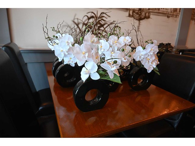 Kunst orchidee in vaas (13x) - afbeelding 2 van  3