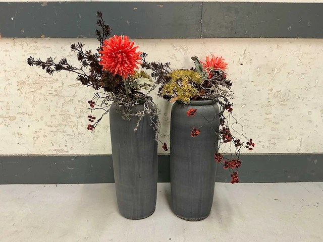 Kunstbloemen in vaas (2x) - afbeelding 1 van  3