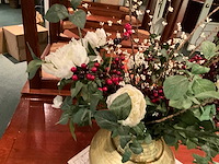 Kunstbloemen in vaas - afbeelding 4 van  5
