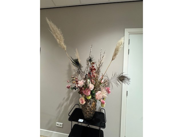 Kunstbloemen in vaas - afbeelding 2 van  4