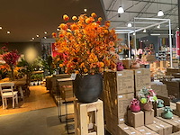 Kunstbloemen op vaas - afbeelding 1 van  5