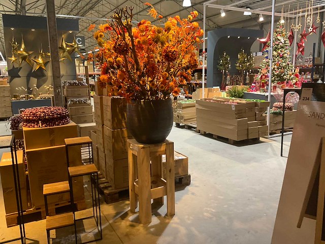 Kunstbloemen op vaas - afbeelding 2 van  5