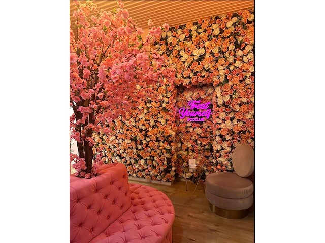 Kunstbloemenwand - afbeelding 1 van  7