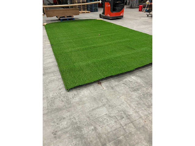 Kunstgras 7x4 meter - afbeelding 1 van  5