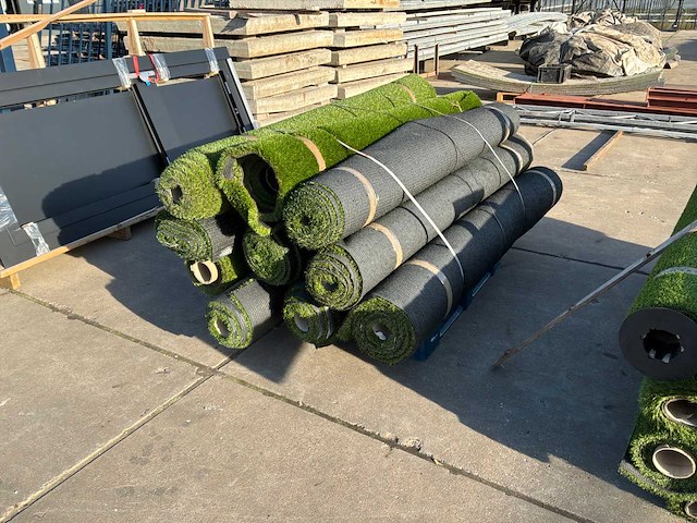 Kunstgras - afbeelding 1 van  8