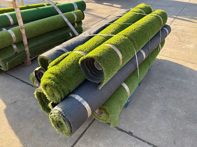 Kunstgras - afbeelding 6 van  8