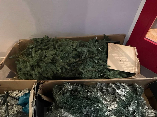 Kunstkerstbomen en kerstdecoratie - afbeelding 10 van  12