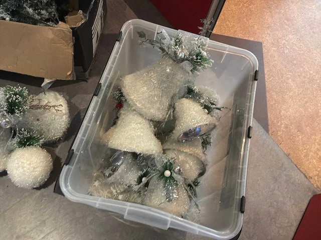 Kunstkerstbomen en kerstdecoratie - afbeelding 7 van  12