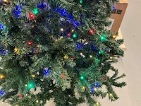 Kunstkerstboom met verlichting - afbeelding 2 van  3