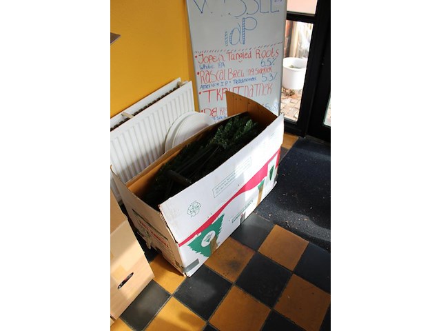 Kunstkerstboom trumf 200 cm. - afbeelding 2 van  2