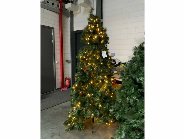 Kunstkerstboom - afbeelding 11 van  15