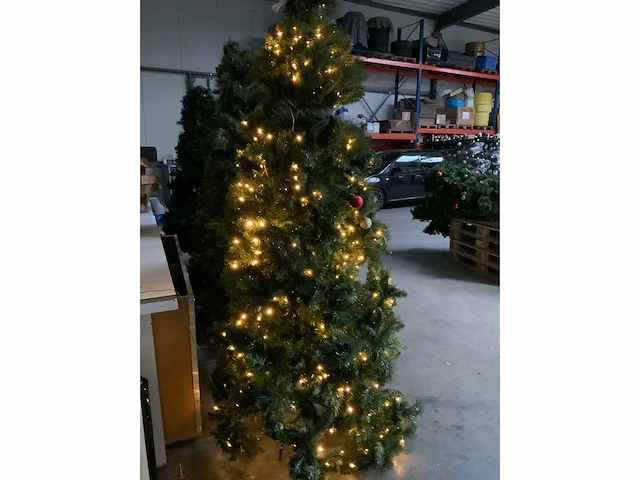 Kunstkerstboom - afbeelding 12 van  15