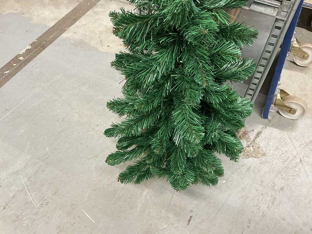 Kunstkerstboom - afbeelding 3 van  5