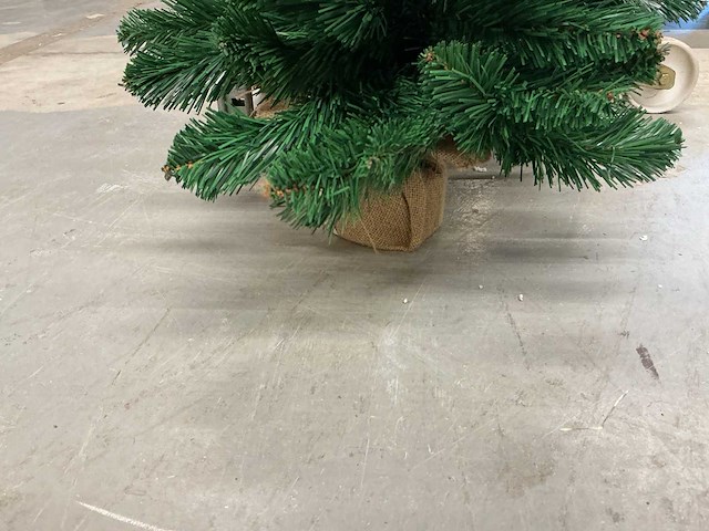 Kunstkerstboom - afbeelding 4 van  5