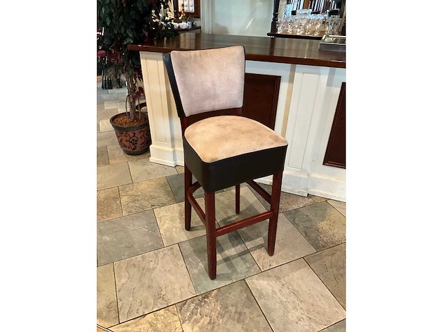 Kunstlederen barstoelen (16x) - afbeelding 2 van  8