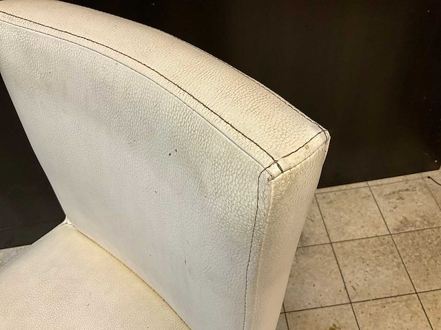 Kunstlederen barstoelen (2x) - afbeelding 4 van  5