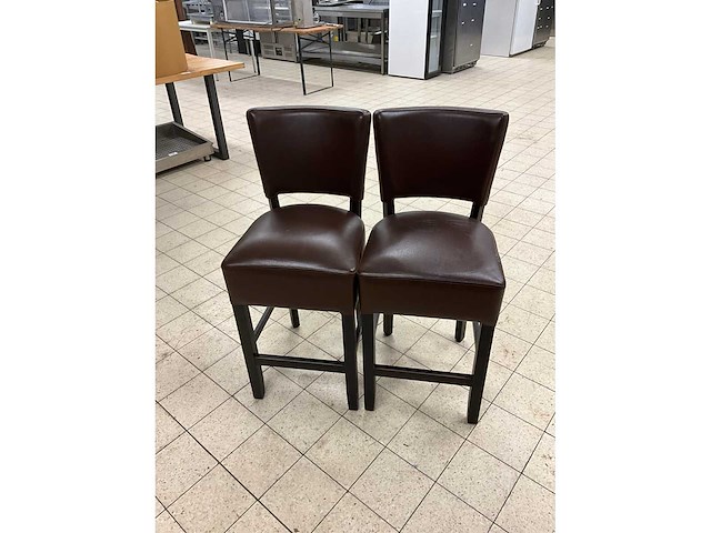 Kunstlederen halfhoge barkrukken (2x) - afbeelding 2 van  5