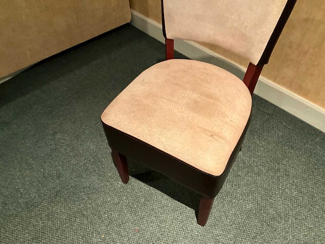 Kunstlederen restaurantstoelen (48x) - afbeelding 3 van  5