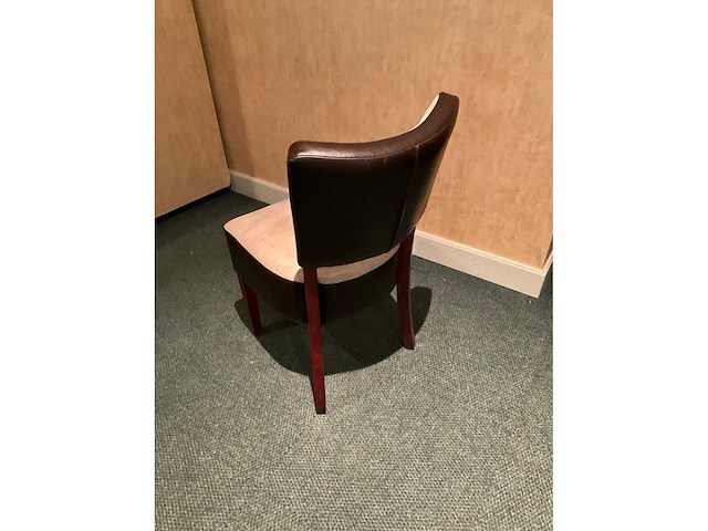 Kunstlederen restaurantstoelen (48x) - afbeelding 4 van  5