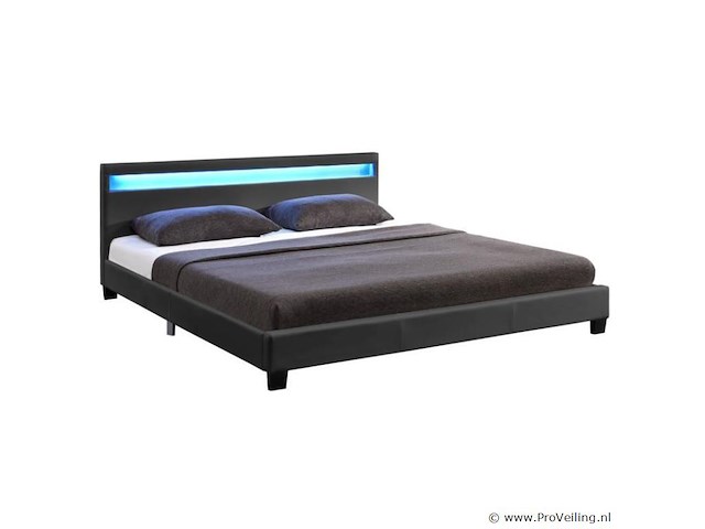 Kunstleren bed paris 140x200cm - afbeelding 1 van  10
