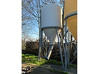 Kunstmest / broksilo ~ 6 ton - afbeelding 2 van  4