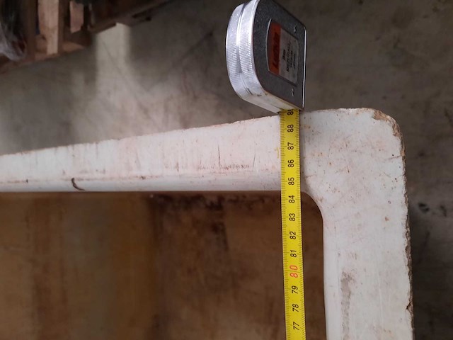 Kunstmest korrel bak - mestcontainer - gvk - afbeelding 6 van  7