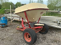 Kunstmeststrooier 800l - afbeelding 13 van  19